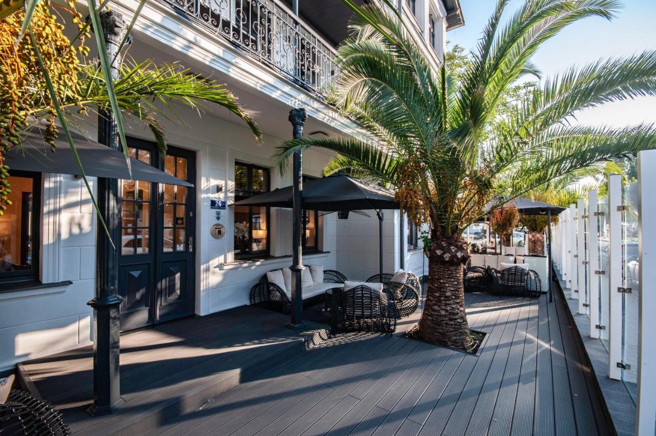 Monaco Ville Wellness ミエンジズドロイェ エクステリア 写真