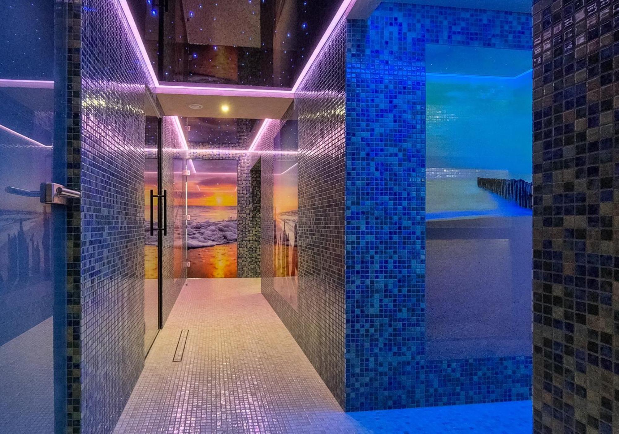 Monaco Ville Wellness ミエンジズドロイェ エクステリア 写真