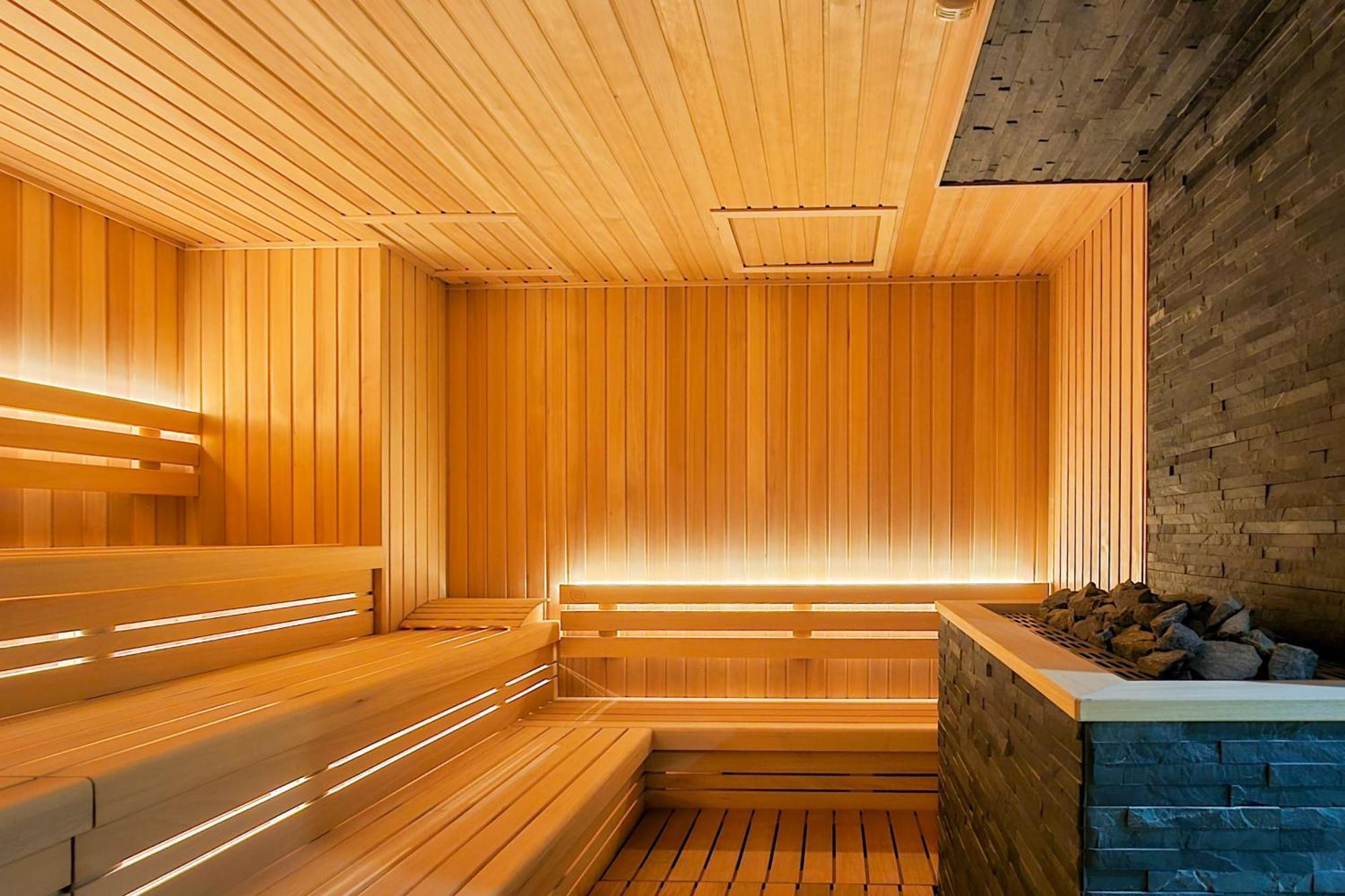 Monaco Ville Wellness ミエンジズドロイェ エクステリア 写真